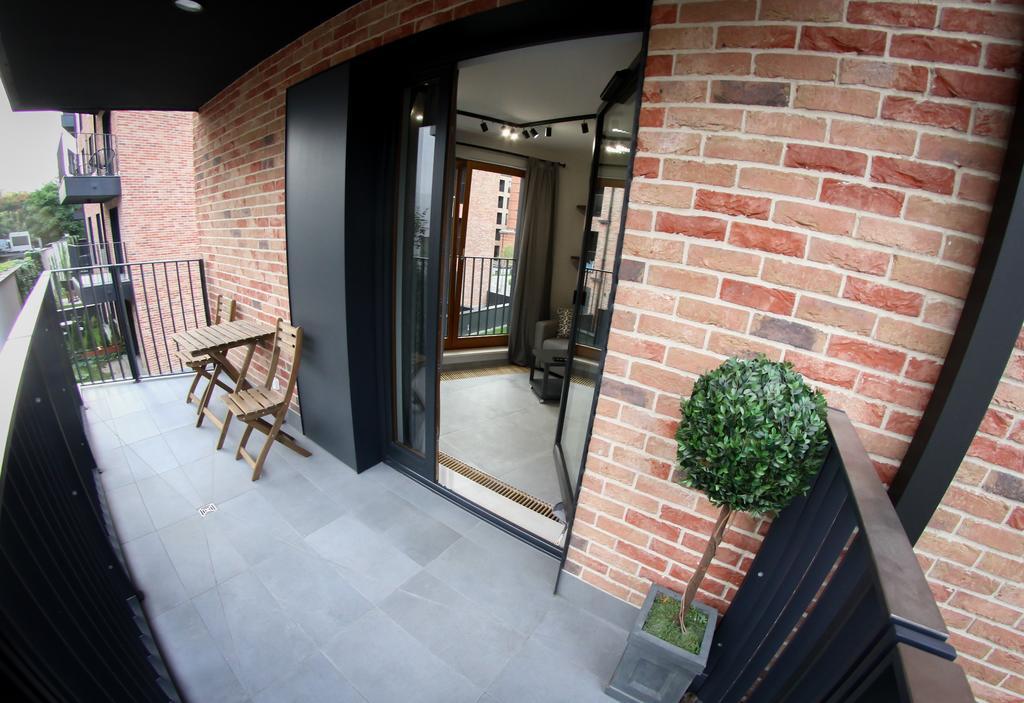 Browar Lubicz | Balcony | Elevator | Free Garage Apartament